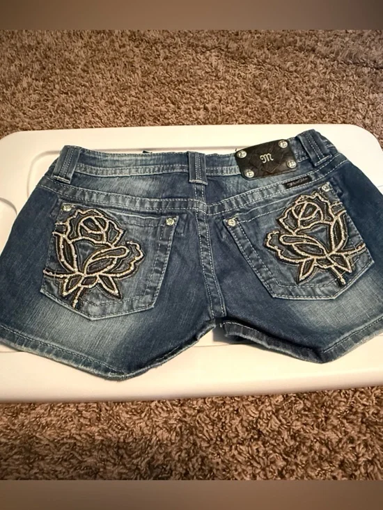Miss Me shorts Sz 29 NWT - Picture 7 of 8